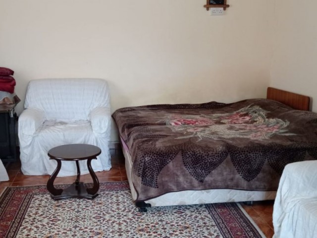 3 BETT RENOVIERUNG BUNGALOW YARKOY