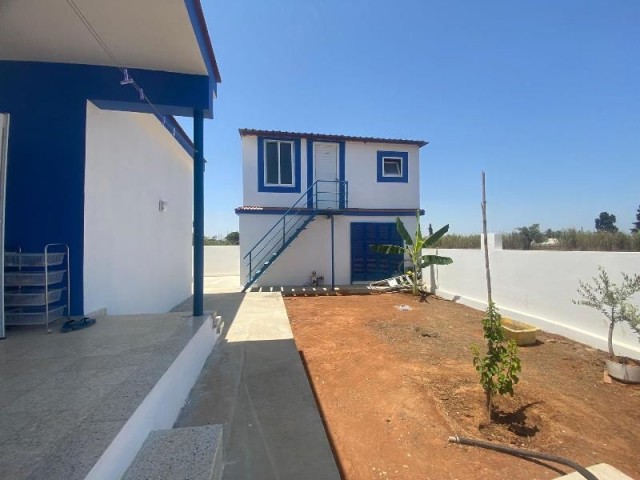 VOLLSTÄNDIG MÖBLIERTER 3-SCHLAFZIMMER-BUNGALOW + GARAGE + ANHANG IN MARAŞ - FAMAGUSTA