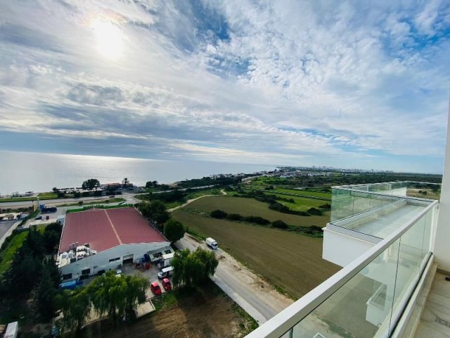 AMAZING VIEWS 3 BEDROOM PENTHOUSE ON THE 10TH FLOOR WITH UNINTERRUPTED SEA VIEWS ON 5* RESORT - BOGAZ