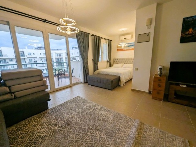 STUDIO APARTMENT WITH PRE 74 TURKISH TITLE DEEDS IN A BEACHFRONT COMPLEX