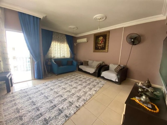 3-ZIMMER-PENTHOUSE (200 m²) IN FAMAGUSTA