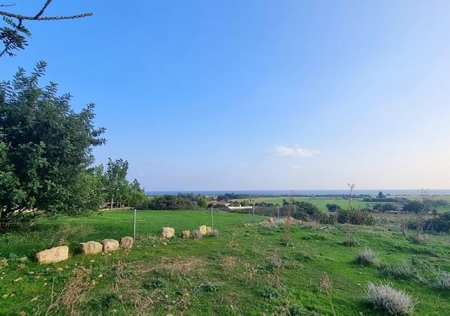 1.086 m2 großes Baugrundstück mit herrlichem Meerblick – KUMYALI