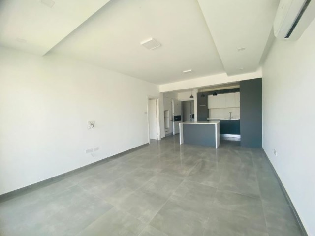 2 BED 2 BATH APARTMENT LOCATED ON A WELL-KNOWN COMPLEX IN LONG BEACH, ISKELE