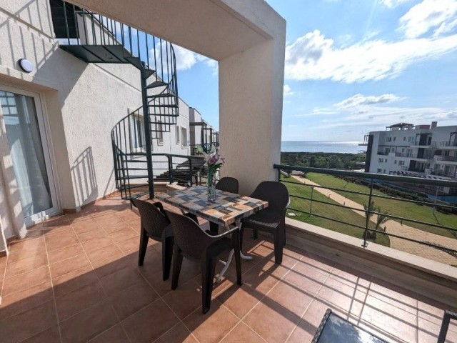 BEACHFRONT 3 BED PENTHOUSE WITH PRIVATE ROOF TERRACE, JACUZZI AND ONSITE AMENITIES - BAFRA