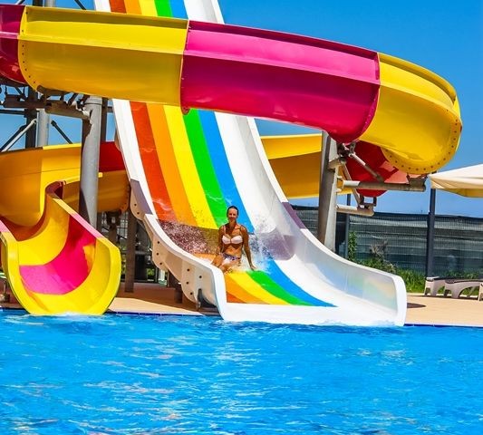 A BRAND NEW RESORT WITH THE AREAS LARGEST AQUA PARK