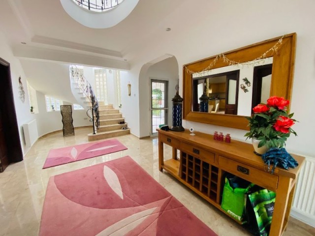 AN ELEGANT HOME, 4 BED 3 BATH WITH TURKISH TITLE DEED & A PRIVATE POOL IN ISKELE