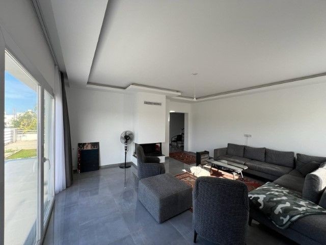 LUXURY 5 BED 3 BATH DETACHED LARGE VILLA FULLY FURNISHED IN YENIBOGAZICI