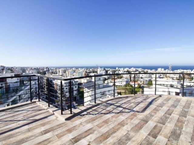 KYRENIA LUXUS TOWER 3-SCHLAFZIMMER-PENTHOUSE MIT 84 MONATE ZINSFREIE ZAHLUNGEN