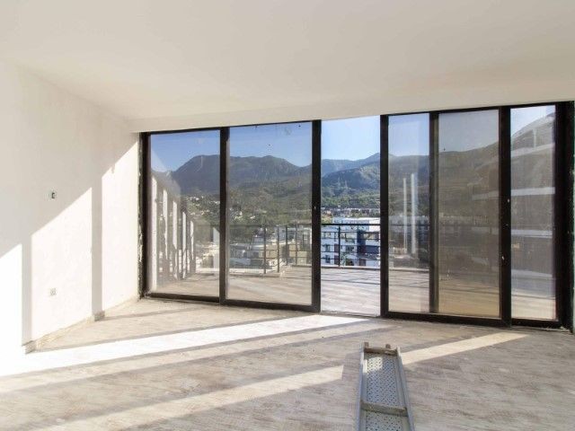 KYRENIA LUXURY TOWER 3BED PENTHOUSE WITH 84 MONTHS INTEREST FREE PAYMENTS