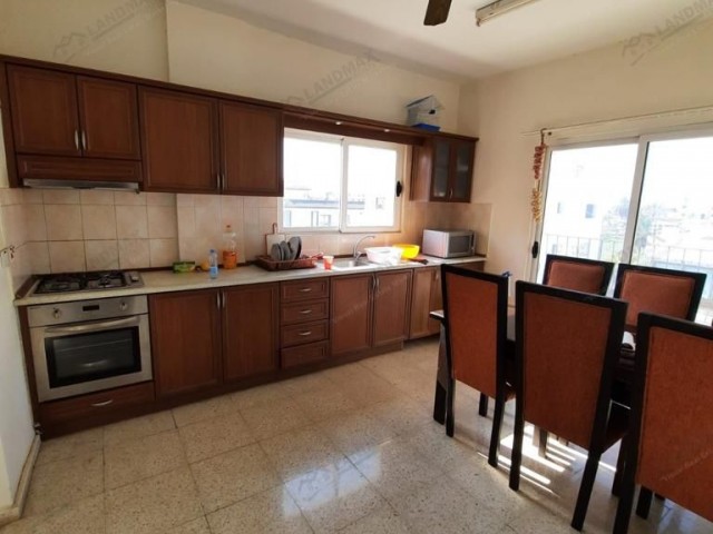 SATILIK 3+1 EŞYALI DAİRE !!! 3+1 Furnished Flat FOR SALE !!! ПРОДАЕТСЯ 3+1 меблированная квартира!