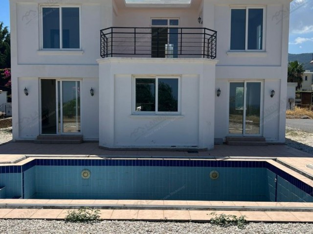 3+1 EQUIVALENT VILLA WITH MASTER ROOM FOR SALE, WITH STUNNING FOREST, MOUNTAIN AND SEA VIEW, DETACHED POOL, FIREPLACE, 2 WC, IN FATLISU REGION OF GAZİMAĞUSA…