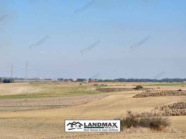 16 Acres of Land for Sale in Nicosia Meriç Region...