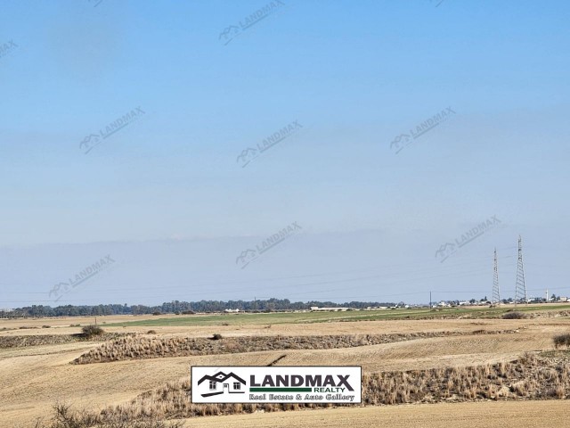 16 Acres of Land for Sale in Nicosia Meriç Region...