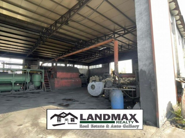 WAREHOUSE FOR SALE IN INDUSTRIAL ZONE