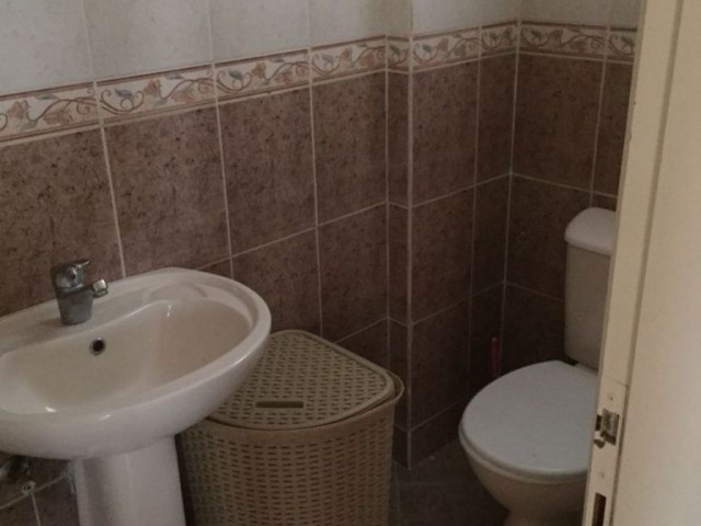 3 bedroom fully furnished flat