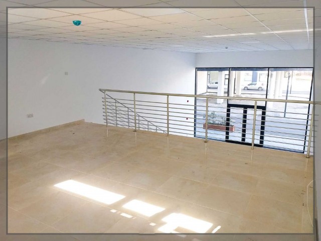 108m2 Rental Shop in Caddemm ** 