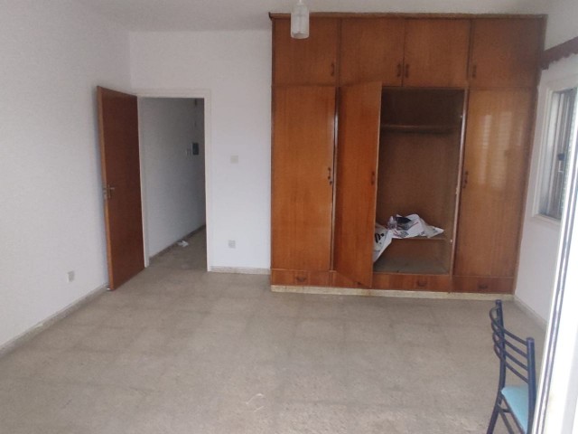 Flat To Rent in Ortaköy, Nicosia