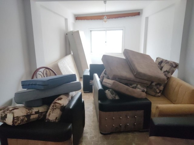 CADDE ÜZERİ 3+1 KİRALIK DAİRE