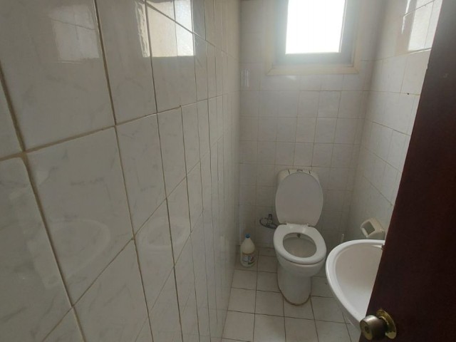 Flat For Sale in Göçmenköy, Nicosia