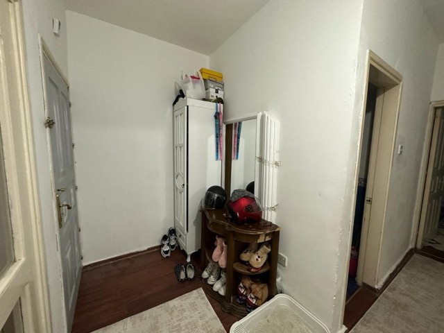 3+1 FLAT FOR SALE IN VERY GOOD CONDITION