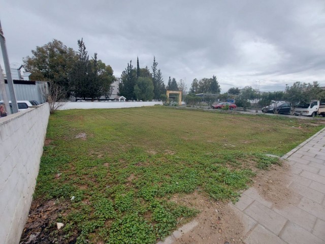 COMMERCIAL LAND FOR RENT