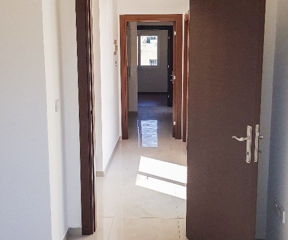 SAHİBİNDEN LEFKOŞA GÖNYELİ'DE SATILIK  SIFIR 3 +1 PENTHOUSE