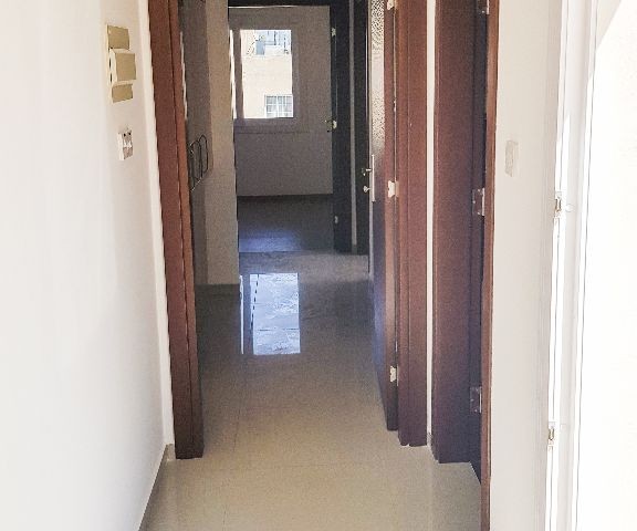 SAHİBİNDEN LEFKOŞA GÖNYELİ'DE SATILIK  SIFIR 3 +1 PENTHOUSE