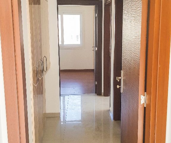 SAHİBİNDEN LEFKOŞA GÖNYELİ'DE SATILIK  SIFIR 3 +1 PENTHOUSE