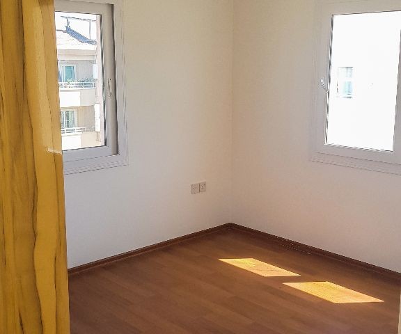 SAHİBİNDEN LEFKOŞA GÖNYELİ'DE SATILIK  SIFIR 3 +1 PENTHOUSE