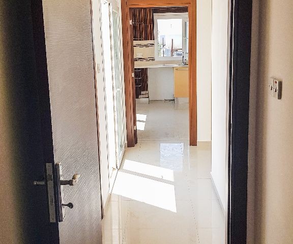 SAHİBİNDEN LEFKOŞA GÖNYELİ'DE SATILIK  SIFIR 3 +1 PENTHOUSE