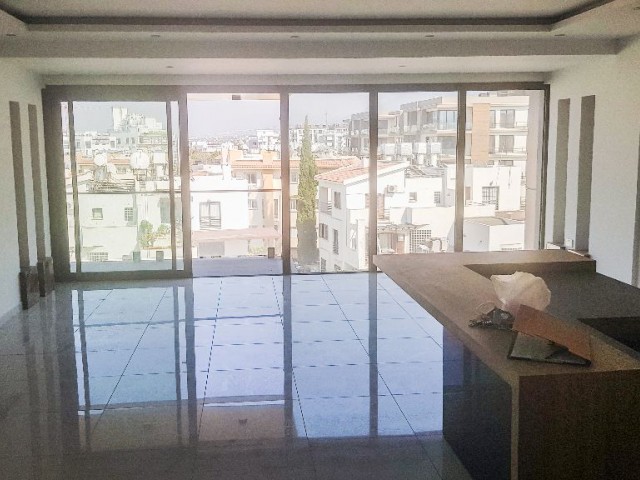 ZERO 3 + 1 APARTMENT FOR SALE IN THE CENTER OF KYRENIA FROM THE OWNER IS AN INEVITABLE OPPORTUNITY!! **  ** 