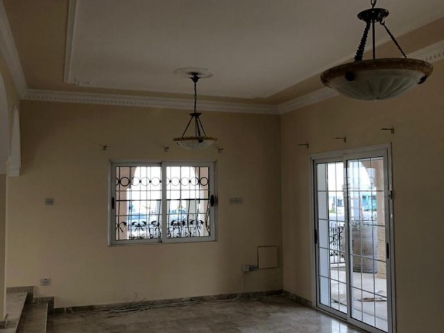 Luxury Turkish Kochanli Villa for Sale in Nicosia/Mitreeli 4+1 ( 2.decommissioning of vehicles, plots, apartments, shops is carried out manually.) ** 