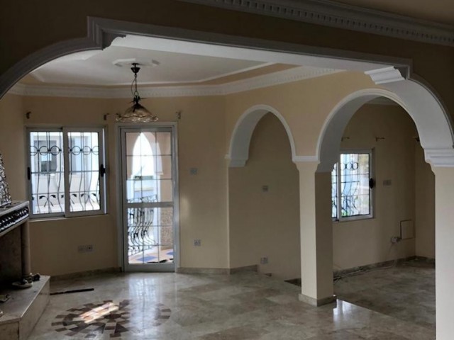 Luxury Turkish Kochanli Villa for Sale in Nicosia/Mitreeli 4+1 ( 2.decommissioning of vehicles, plots, apartments, shops is carried out manually.) ** 