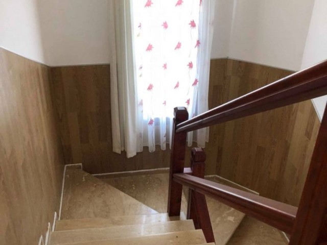 Villa Mit 3 Schlafzimmern ** 