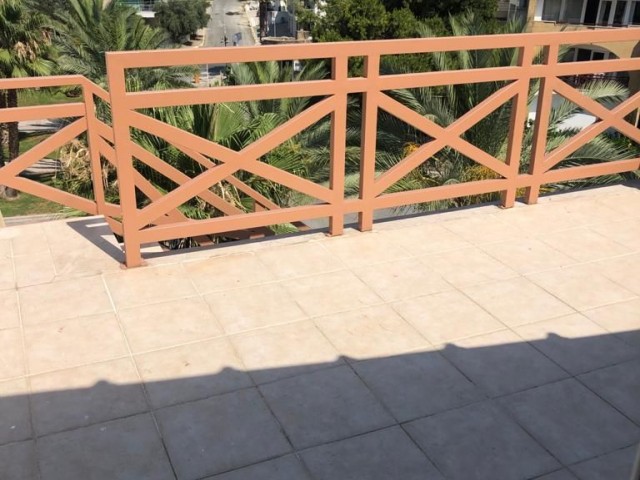 Flat To Rent in Girne Merkez, Kyrenia