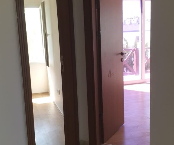 Flat To Rent in Girne Merkez, Kyrenia