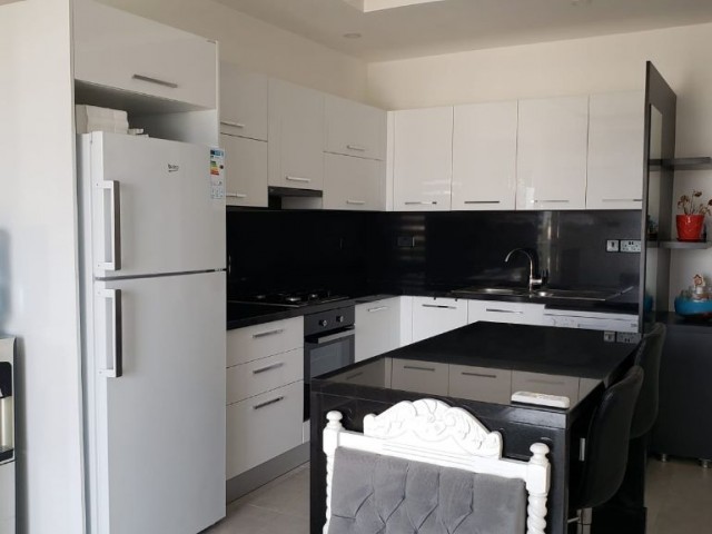 Flat To Rent in Girne Merkez, Kyrenia