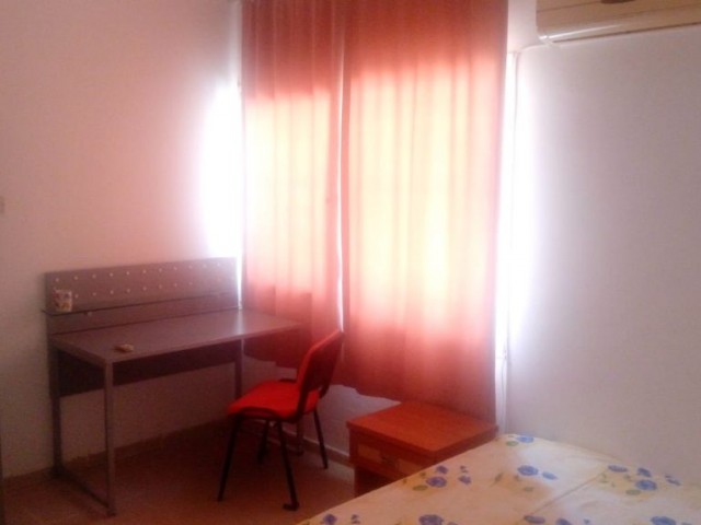 Flat To Rent in Girne Merkez, Kyrenia