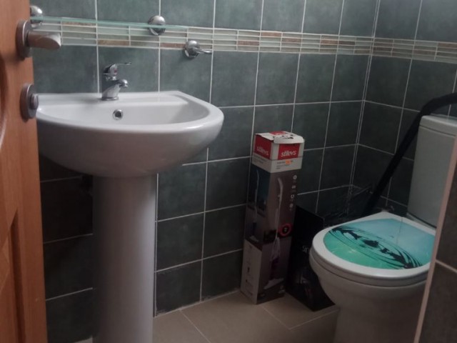 Flat To Rent in Girne Merkez, Kyrenia