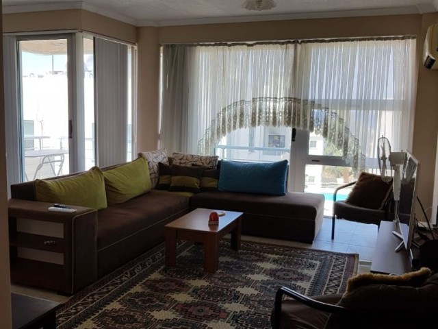 Flat To Rent in Girne Merkez, Kyrenia