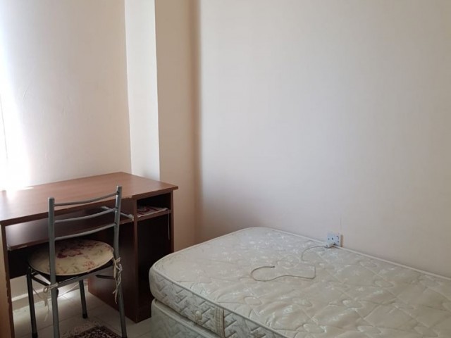 Flat To Rent in Girne Merkez, Kyrenia