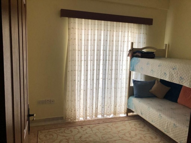 Flat To Rent in Girne Merkez, Kyrenia