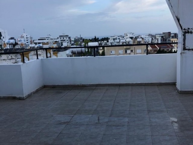 Penthouse To Rent in Girne Merkez, Kyrenia