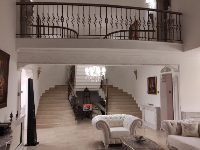 Satılık Lüx Villa 