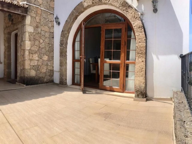 3 Yatak odalı villa