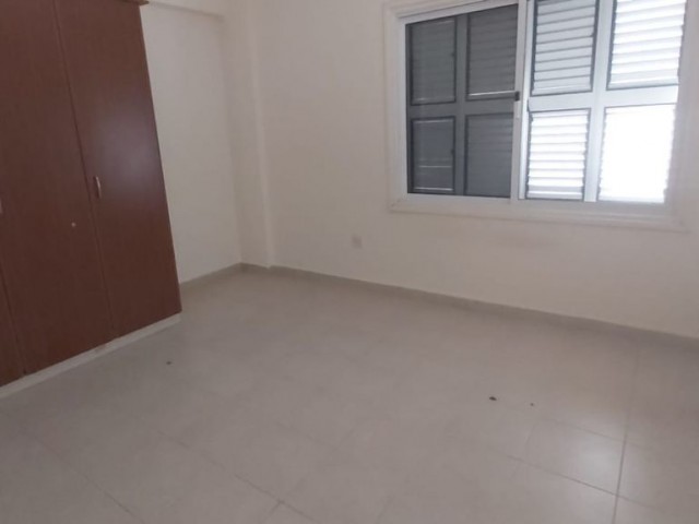 Flat To Rent in Girne Merkez, Kyrenia