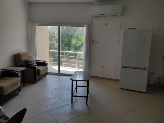 Flat To Rent in Girne Merkez, Kyrenia