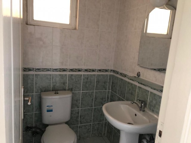 Flat To Rent in Girne Merkez, Kyrenia