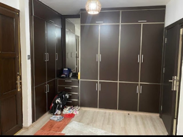 Flat To Rent in Girne Merkez, Kyrenia