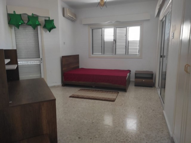 Villa To Rent in Karaoğlanoğlu, Kyrenia